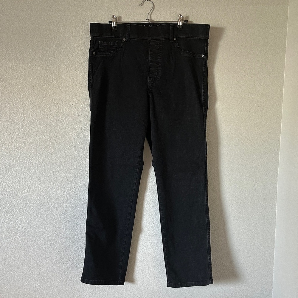 Stylish Black Denim High Rise Stretch Straight Leg No Button, Zipper Faux Pocket